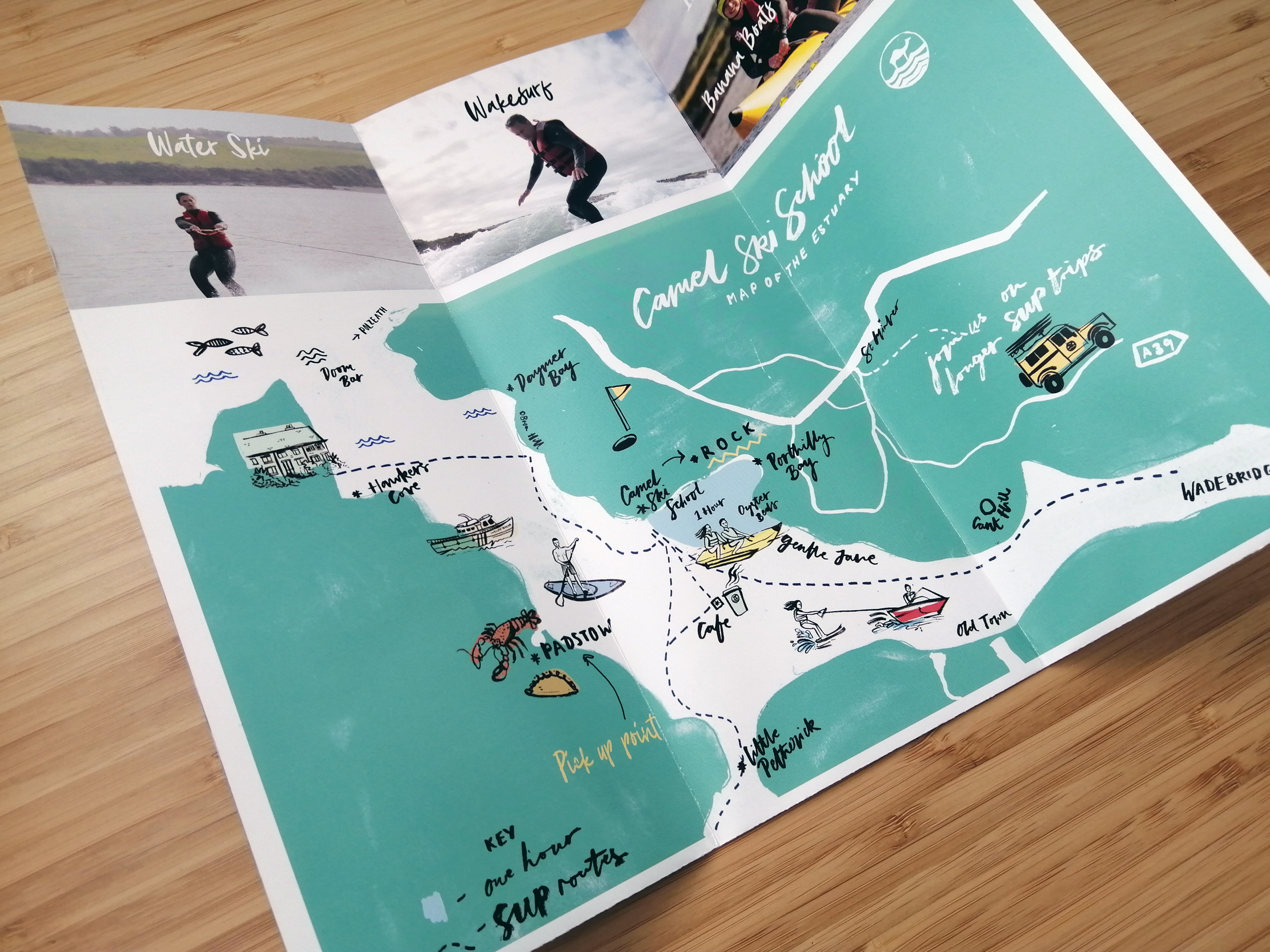 Fold out leaflet for Camel Ski School
