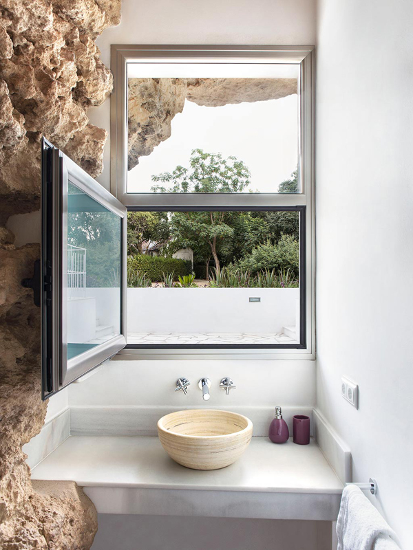 Cave house modern bathroom