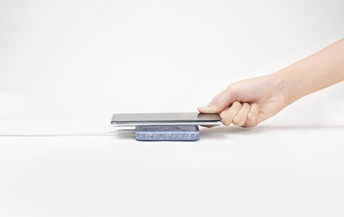 Bentu Studio makes X10 chargers out of recycled ceramics