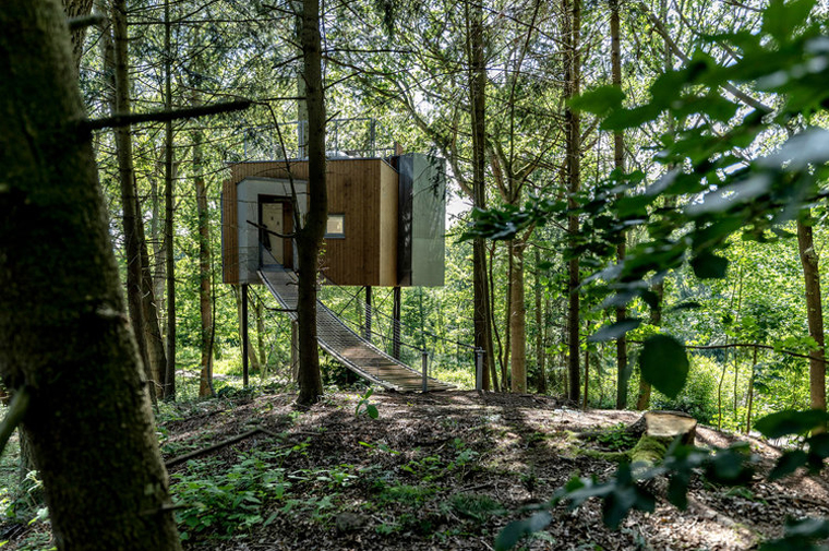 Holiday home in Denmark up in the trees, architect designed